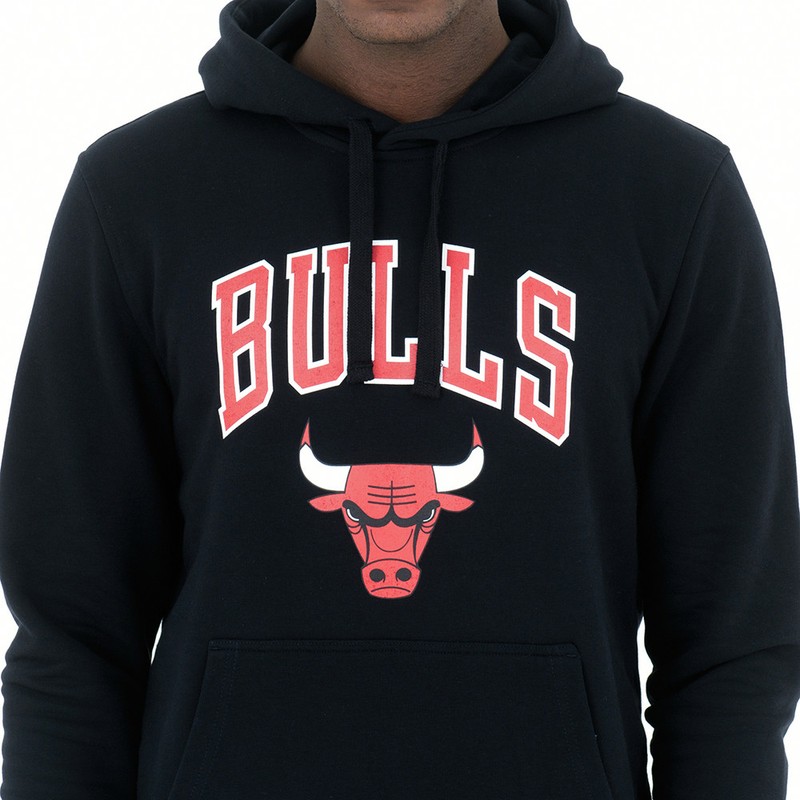 moletom-com-capuz-preto-pullover-hoody-da-chicago-bulls-nba-da-new-era